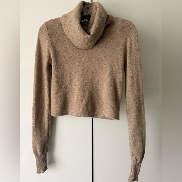 Reformation Cashmere Luis cropped Cozy Tan Turtleneck Sweater XS - Picture 5 of 10